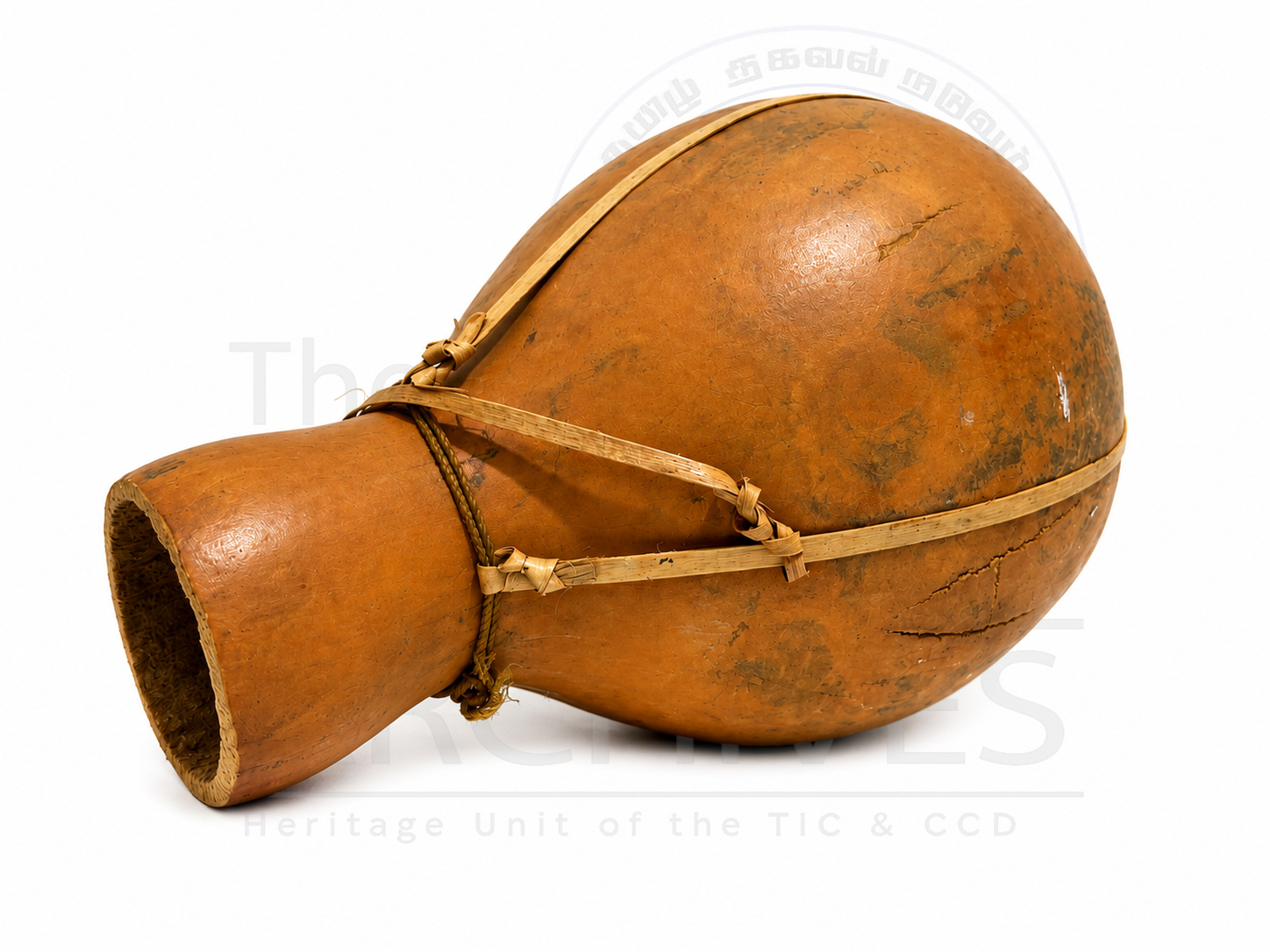 Gourd Water Vessel (சுரைக்குடுவை)