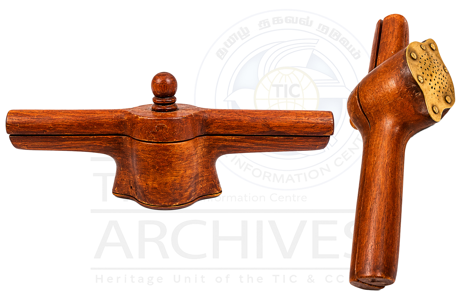 Wooden String Hopper Press |   இடியப்ப உரல்
